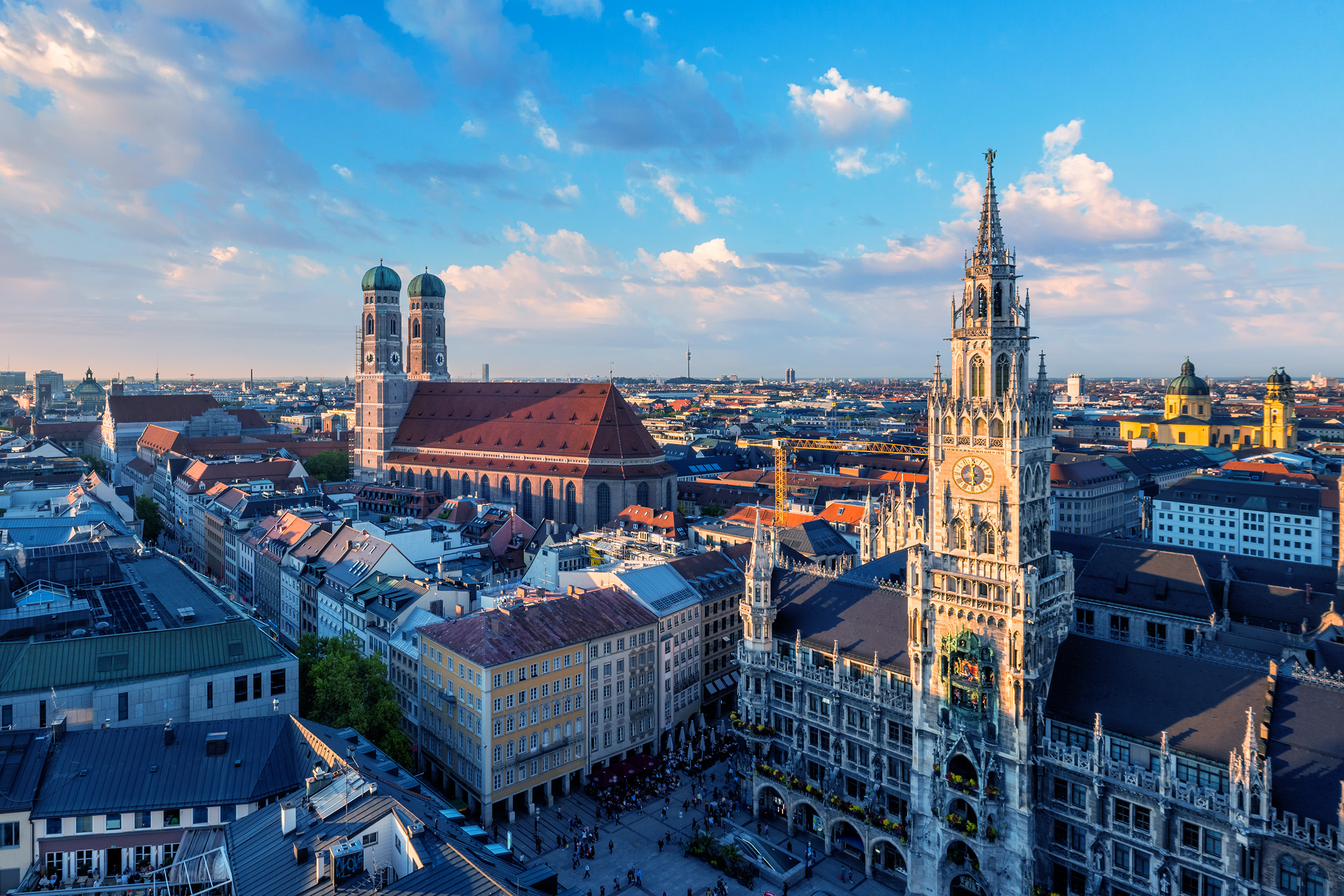 aerial-view-of-munich-germany@2560